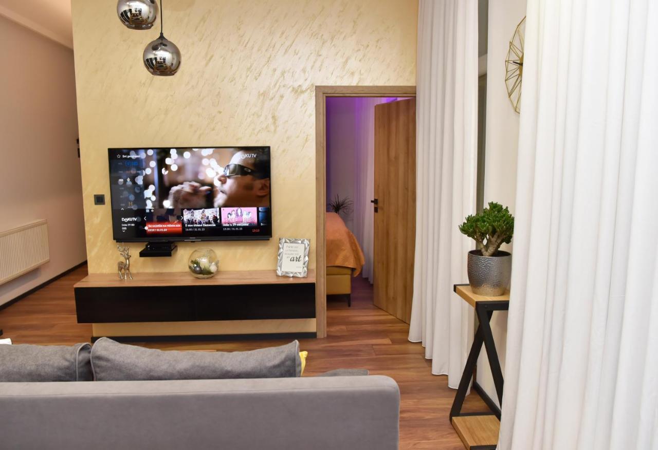 Renata Apartment *
